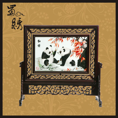 成都礼品公司，蜀绣和谐熊猫